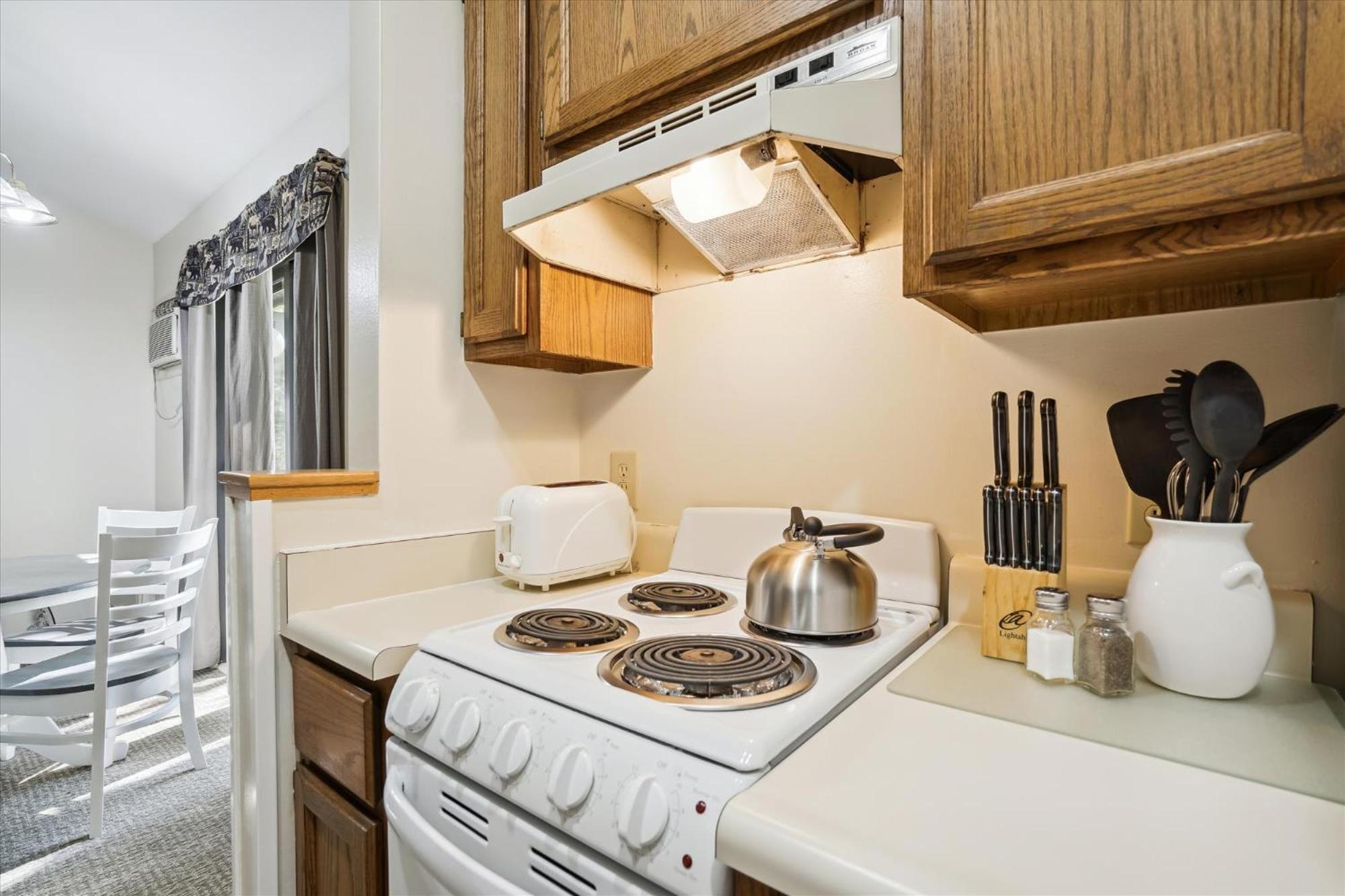 Cedarbrook Queen Suite 203 Килингтън Екстериор снимка